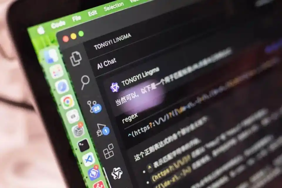 阿里云新员工凭借200多种编程语言技能惊艳全网，背后故事引发热议！