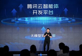腾讯全力出击Agent战场，战火重燃！