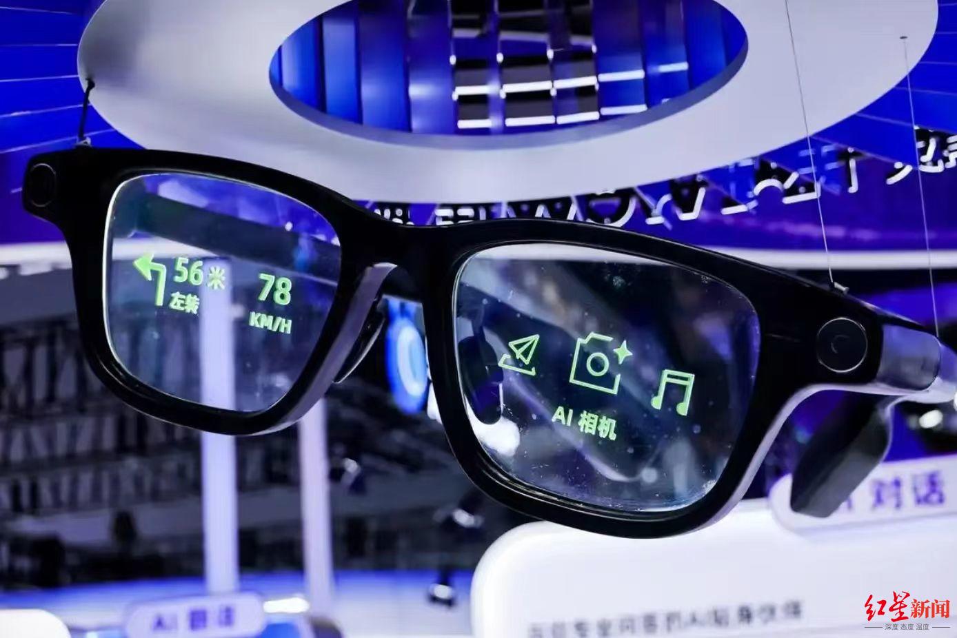 2025科技盛典：AI引领数字生活新纪元！