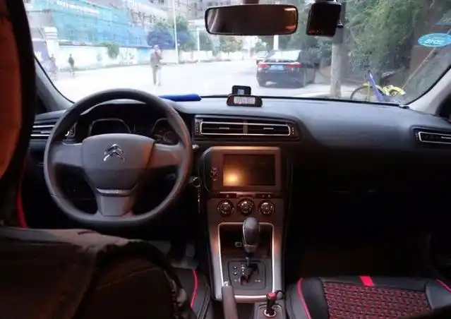 7万就能拥有，五星安全，高速稳得像牛，别再盯着新捷达了！