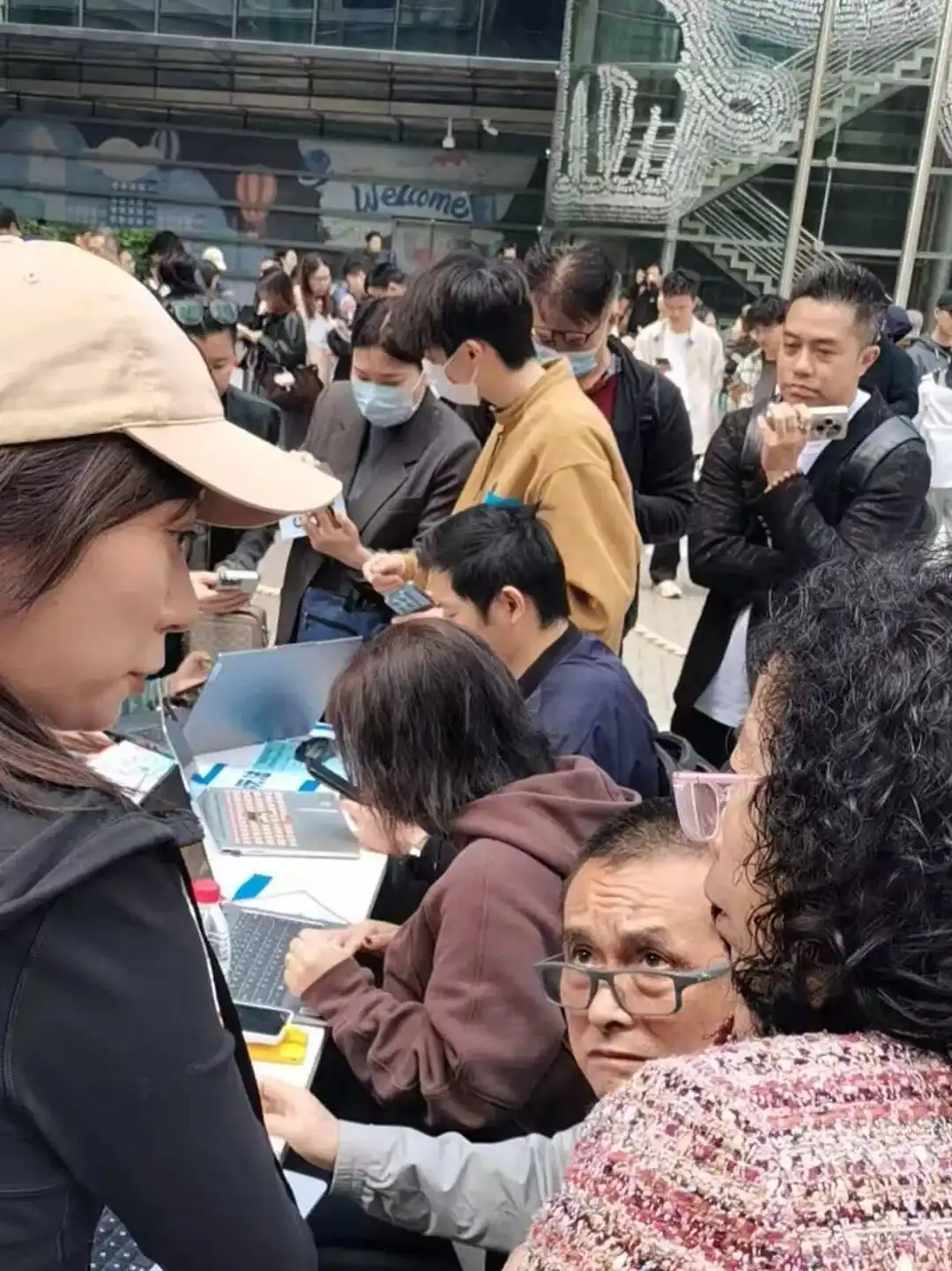 “AI龙虾”OpenClaw引发代表委员热议，究竟有多“神”呢？