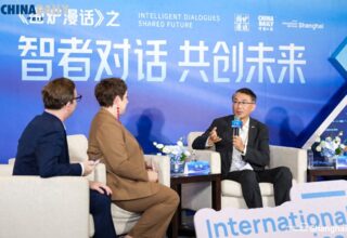中外智者齐聚，共绘AI未来！上海实践点亮全球人工智能合作新蓝图！