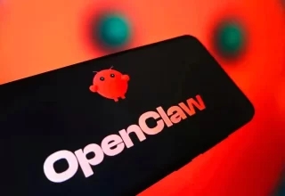 腾讯的“小龙虾”WorkBuddy来了！免部署、官网直接下载，轻松接入QQ、飞书、钉钉等工具，真是太方便了！