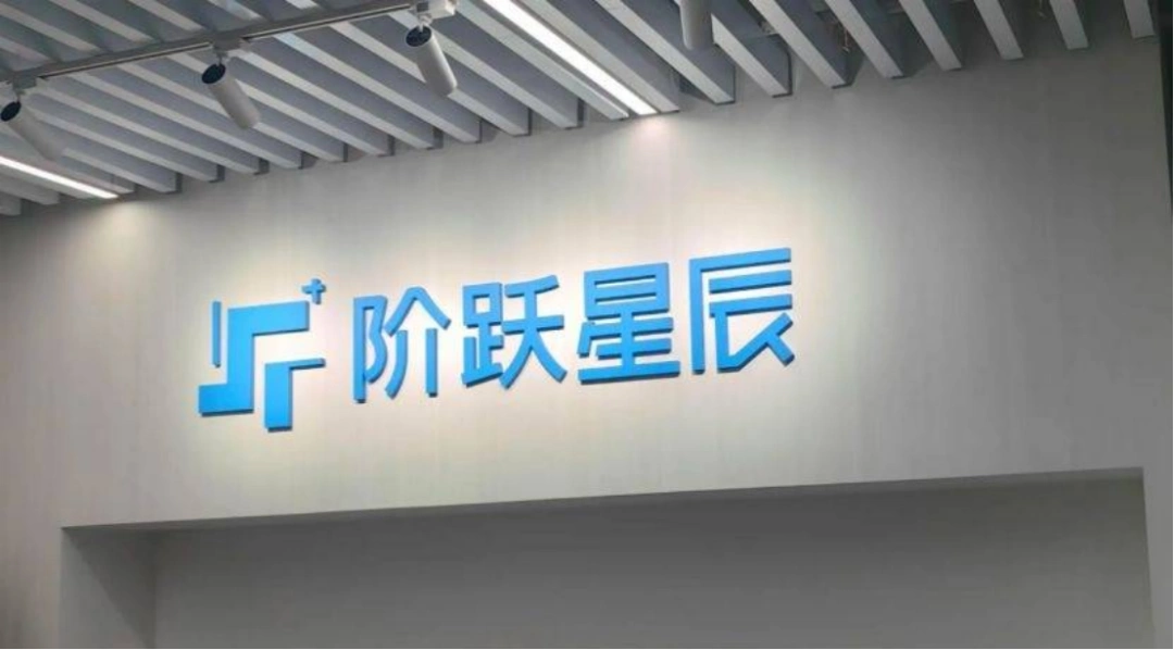 OpenClaw真的冷了吗？看这百花齐放的AI应用，你准备好迎接新风潮了吗？