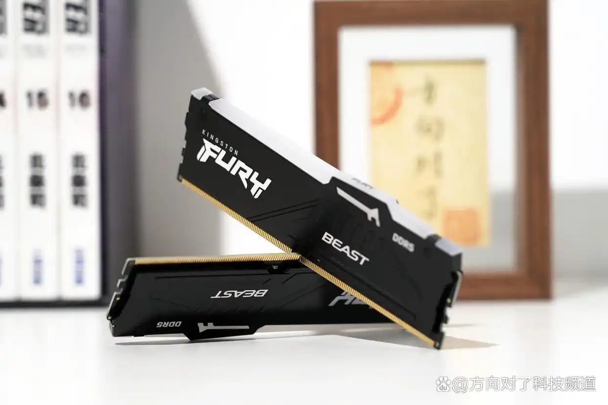 难以置信！2K甜品卡游戏对决：RX 9070 GRE携FSR Redstone轻松碾压RTX 5060 Ti！