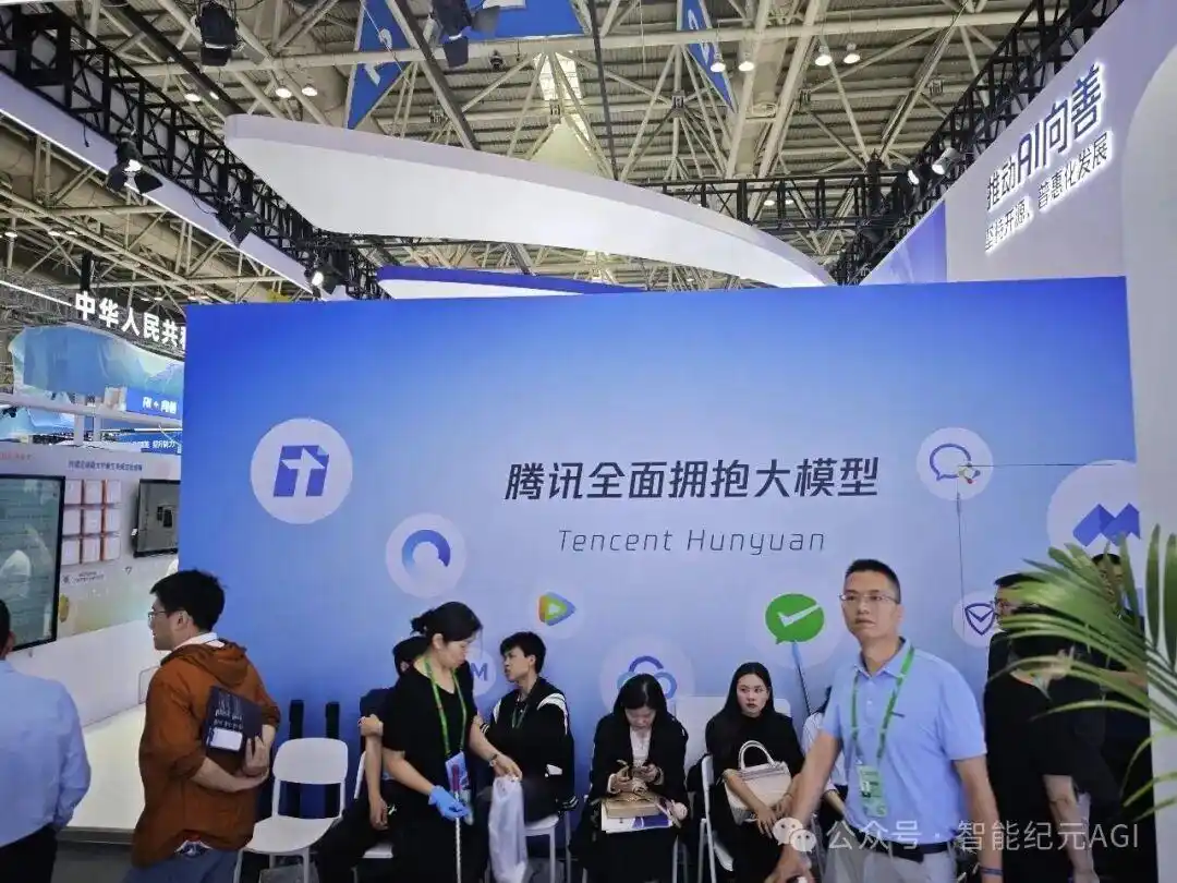 微信“龙虾”评测：虽然不是OpenClaw，但它的AI入口争夺战真让人刮目相看！