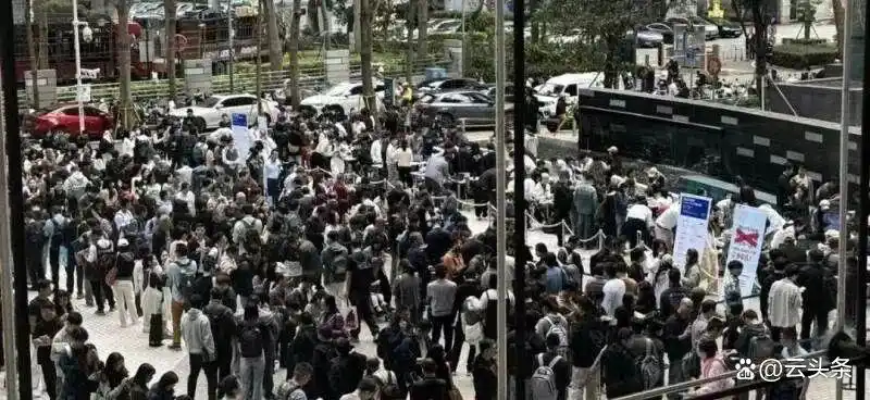 腾讯版“龙虾 QClaw”来了！一键安装，轻松联动微信，快来体验！