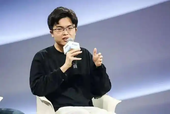 全球“养龙虾”大战，你也能养出一匹黑马！