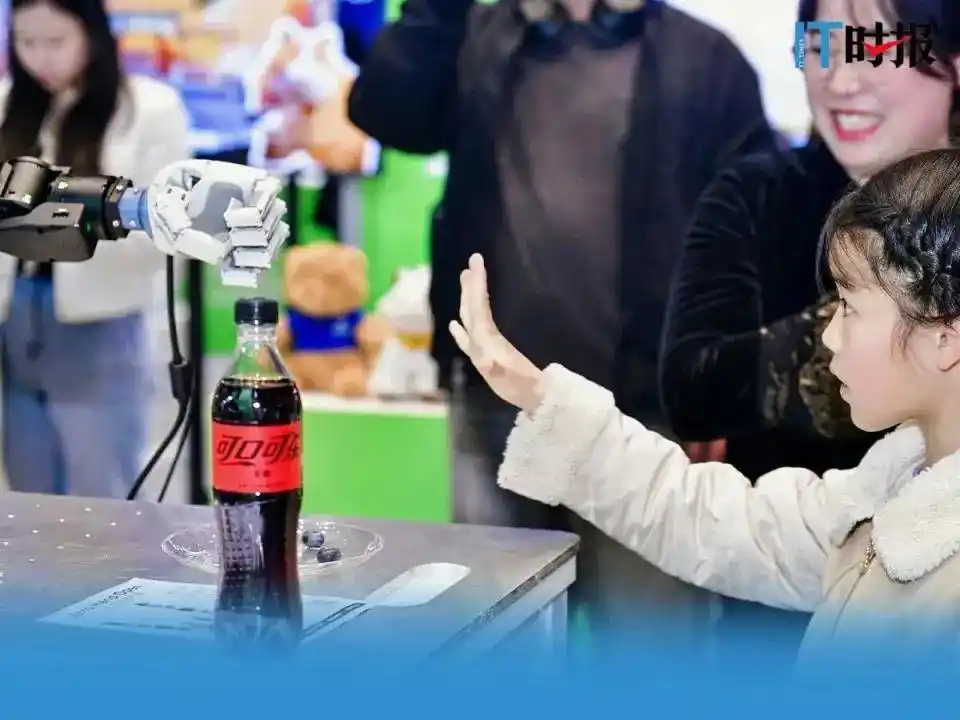 你知道吗？我竟然养了四只“龙虾”，它们居然能做这些有趣的事情！